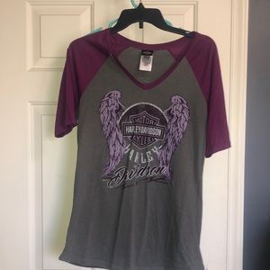 Women’s Harley Davidson shirt